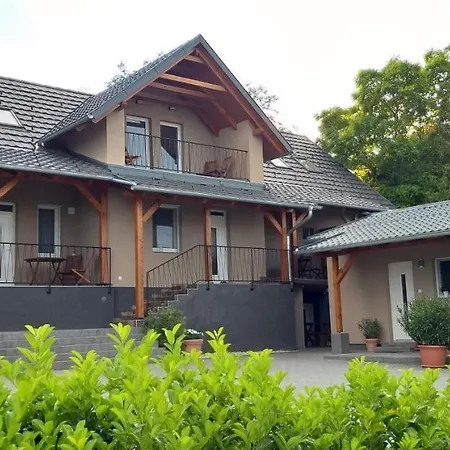 Centrum Apartman Jókai * Fonyód